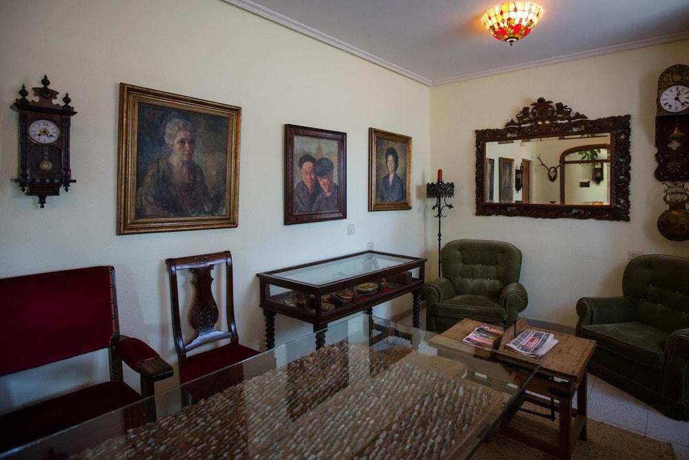 Hotel Los Perales Puebla de Sanabria Exteriör bild